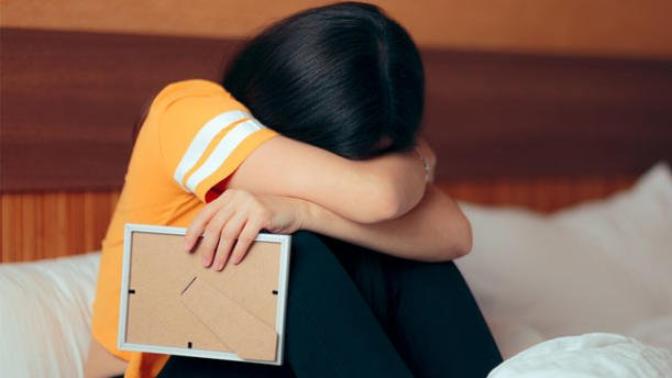 Do you think it is important to get heartbroken at least once by a long-term relationship before getting married?