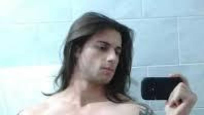 What àre your feelings about guys with long hair?