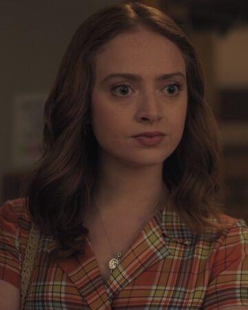 Who is the hot girl 🔥of riverdale?