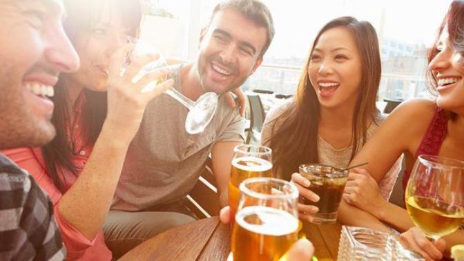 Girls, do you like guys who smoke or drink?