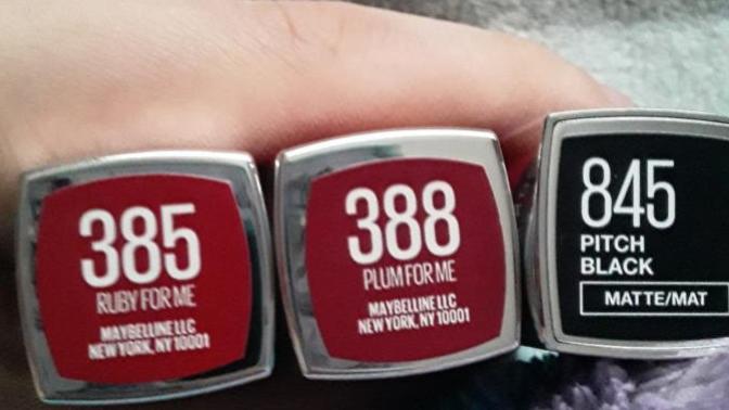 What color lipstick should I wear?