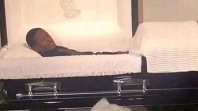 The last song you listened to will be played at your funeral. Which one is it?