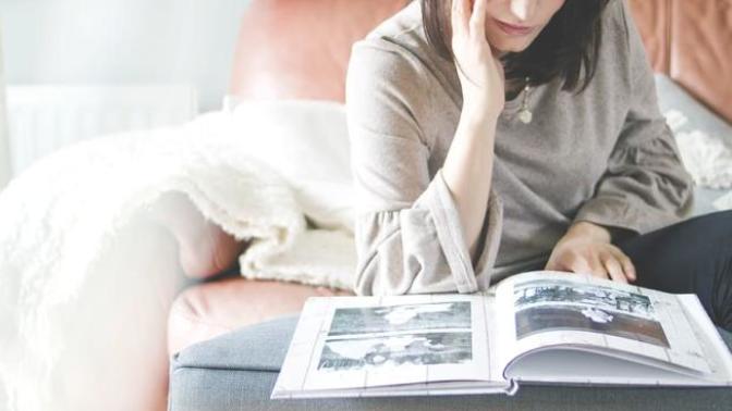 Why would she keep photos of someone she didn't love?
