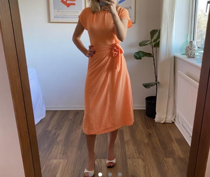 Please may I have opinions on whether this dress is nice for an informal wedding guest evening invite?