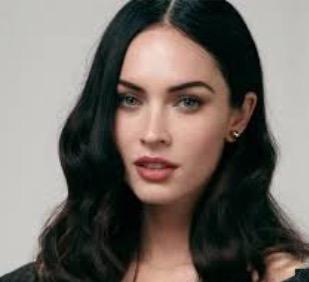 Guys, Come Guys! Blond hair or black hair?👩🏻👩🏼?