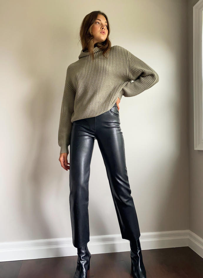 Girls, what shoes do you think goes better with this?