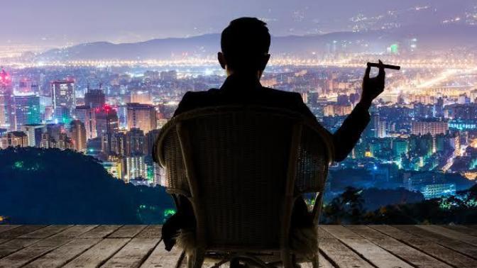 At what age did you become financially stable and independent?