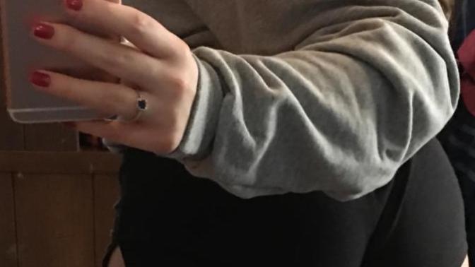 How to tell girlfriend to make her lower half look better?