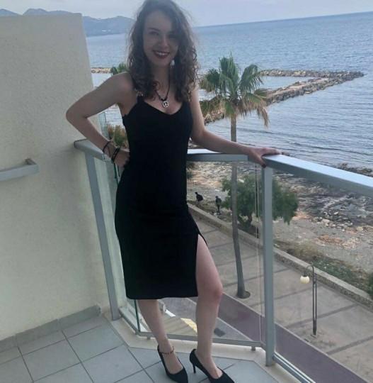 What hair colour do you think would suit me?