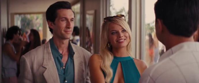 IF Someone Was Hitting On Your Girlfriend Right In Front Of You: How Would You Respond?