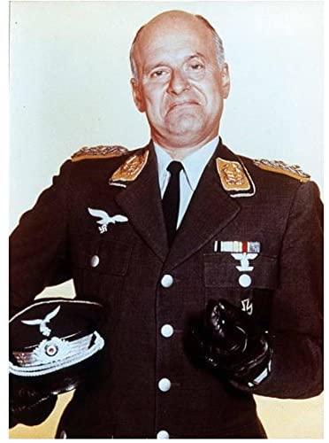 MeTV: Primetime: Out of this selection who is your favorite character from Hogans Heroes?