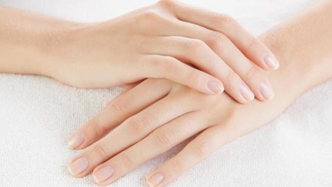Classic manicure or clear nail polish?