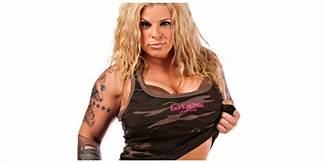 Who is the better woman wrestler in Impact Wrestling History?