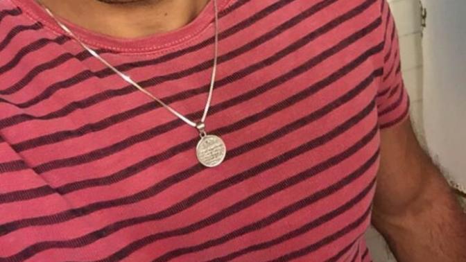 Ladies, what do you think of guys who wear pink?