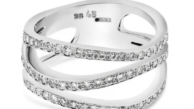 Girls, when a woman wears a ring like this on her left ring finger is it always an engagement ring?