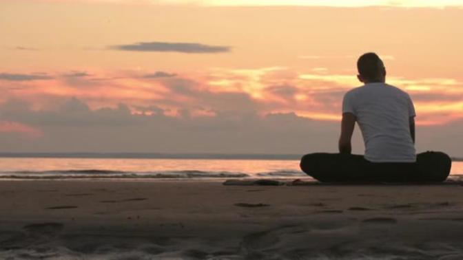 Can women love laid back men? Do women love them?