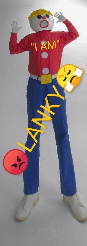 Who would you rather date? A Tall guy or a muscular short guy? If guy's are less than 6ft tall is all hope lost?