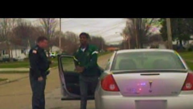 Was the police officer right in his decision in pulling over the daughters boyfriend since he did not approve of this relationship?