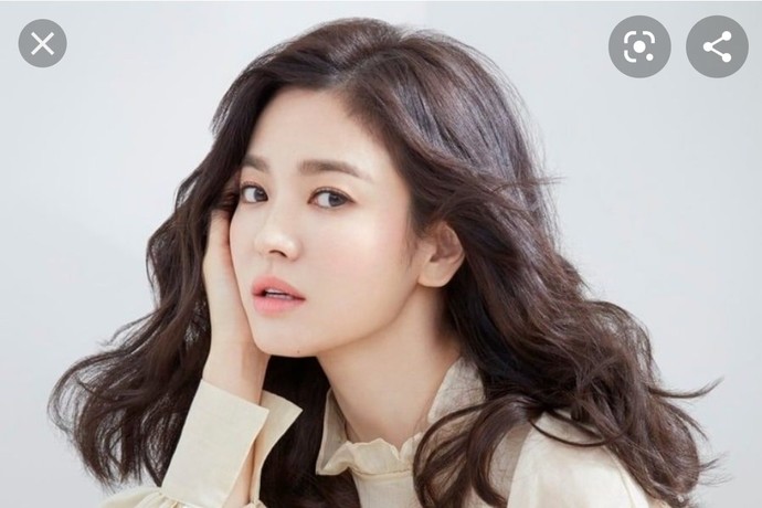 Which do you think is a more attractive skin color for an East Asian girl?