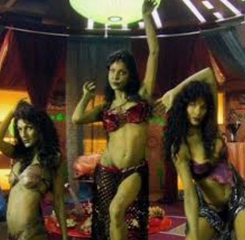 Why do most white men love Asian girls so much?