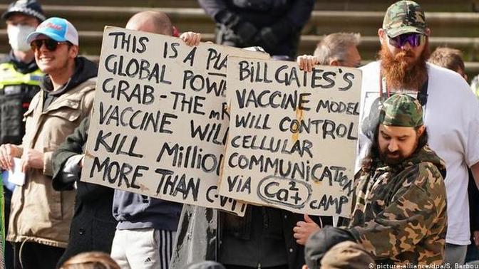 Do you believe the conspiracy theories that people are spreading about the vaccine 😂?
