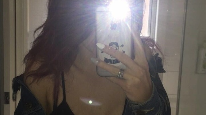 Mirror selfies?