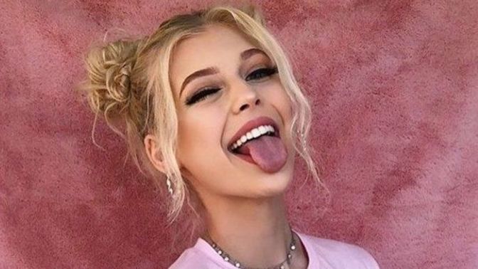 What are some random funny facts about you?