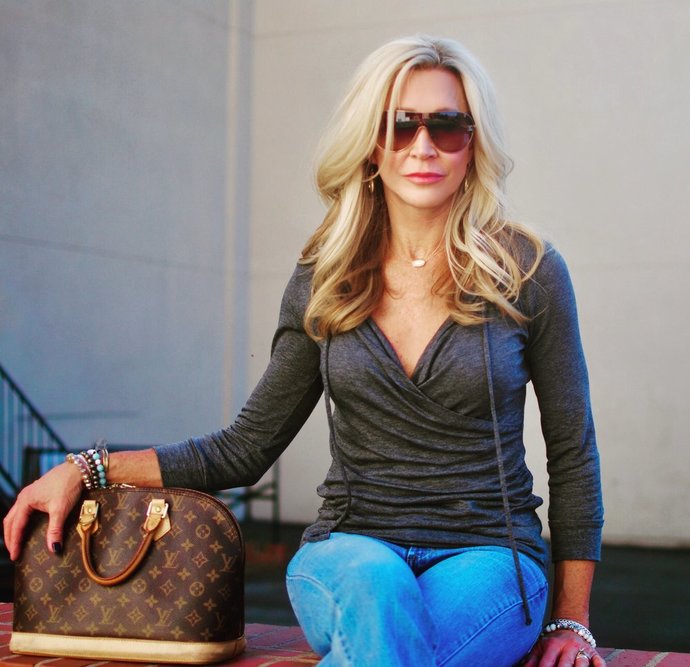 Would you rather go on a date with Bad Guy/Woman or Nice Guy/Woman?