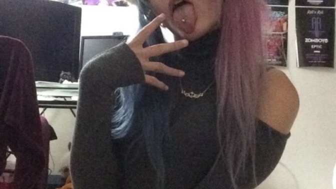 Why does this generation of Gen-Z females make these stupid faces?