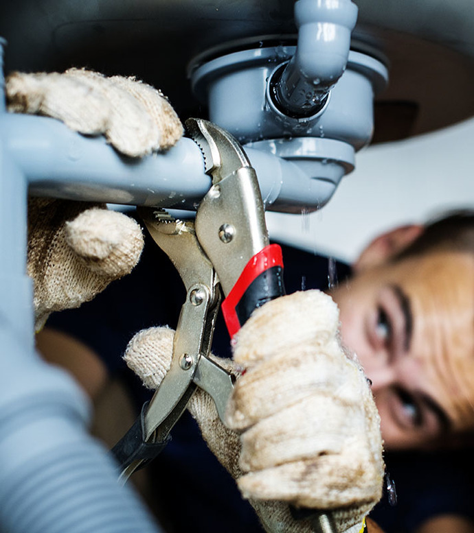 Girls, would you ever date a Handyman?