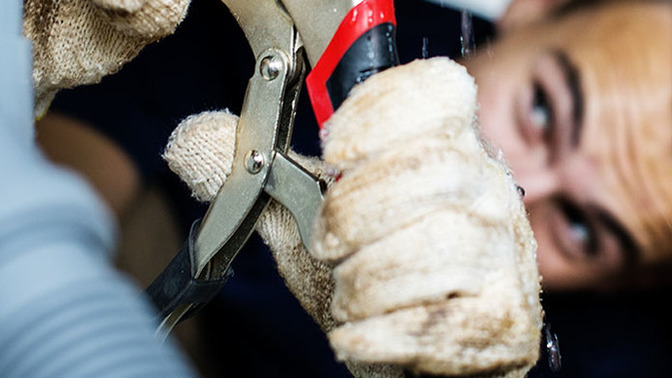 Girls, would you ever date a Handyman?