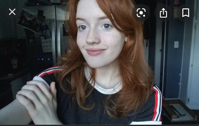 Would you rather a girl wear no makeup or some makeup?
