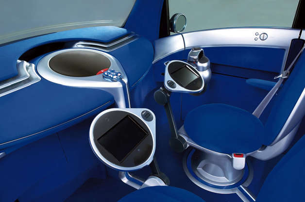 Toyota Pod (2002)