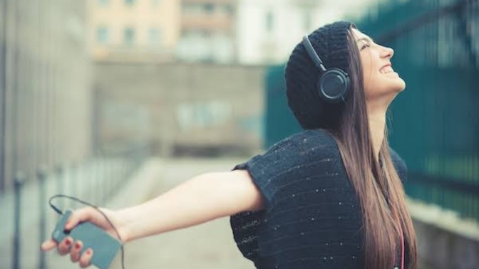 What's your advice to people in their 20s who have never been in a relationship before?