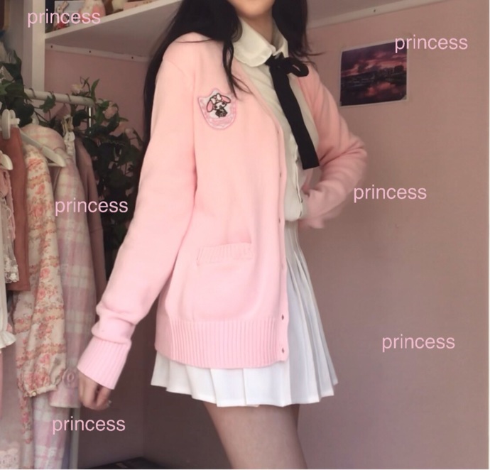 Which style do you find more attractive?