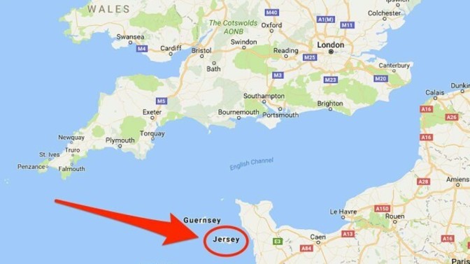 Should France cut off Jersey's electricity supply?