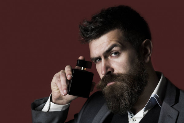Do women prefer a body spray on a man or a cologne?