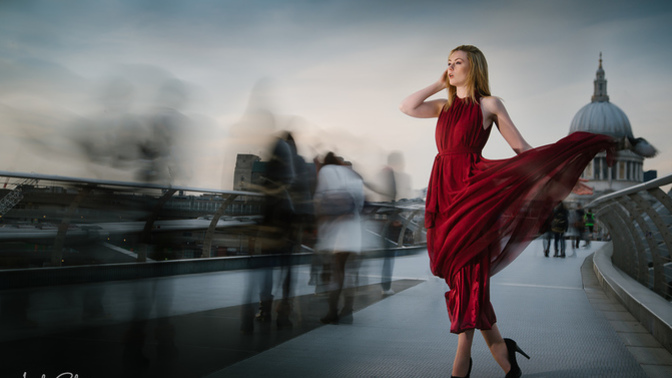 Which of these random portrait photographs of models is your favourite?