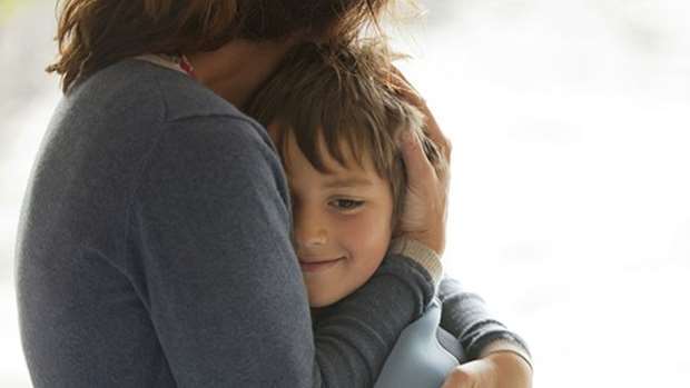 Can you post a fun picture of a mother and their children for mothers day?