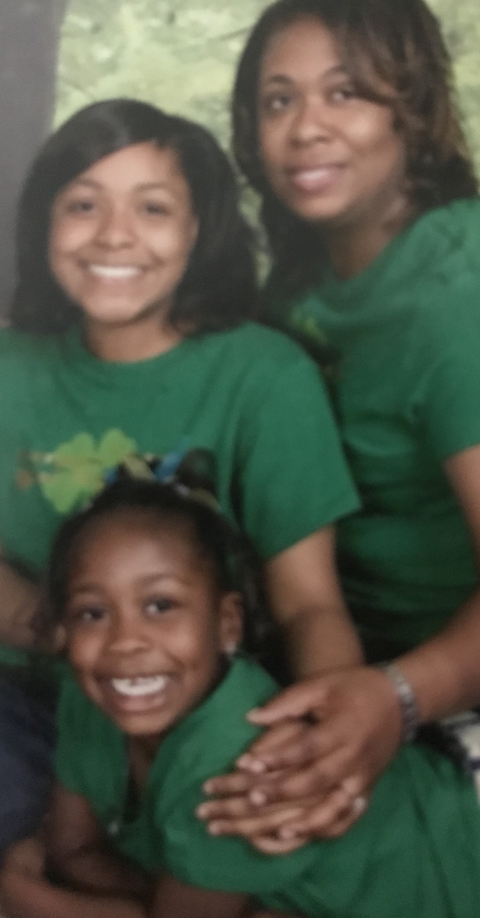 Can you post a fun picture of a mother and their children for mothers day?