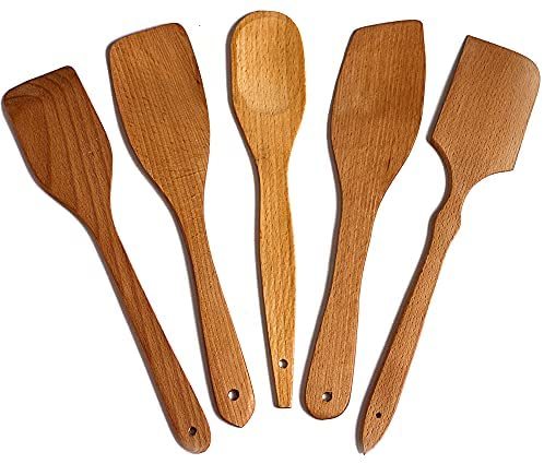 What type of kitchen utensils do you prefer to use in the kitchen and why?