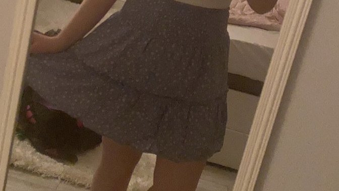 Is this dress the perfect balance between slutty & conservative? Should I wear it on a first date with a guy who conservative & also a family friend?