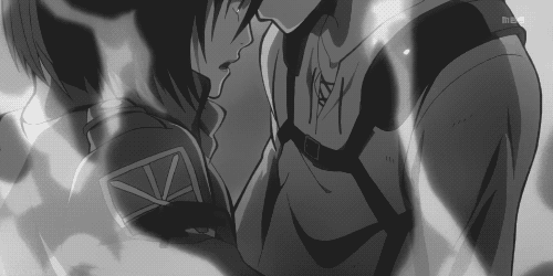 Guys, do you like clingy girls?