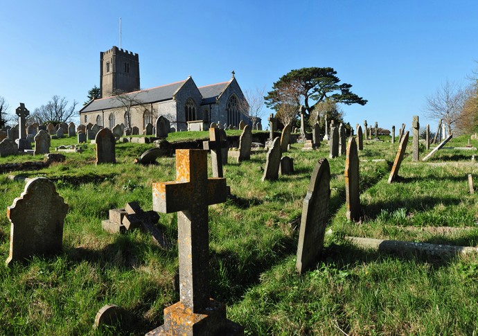 Do cemeteries generally creep you out or scare you at all?