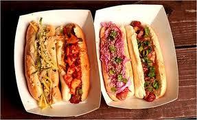 Which do you prefer: hot dogs or hamburgers?
