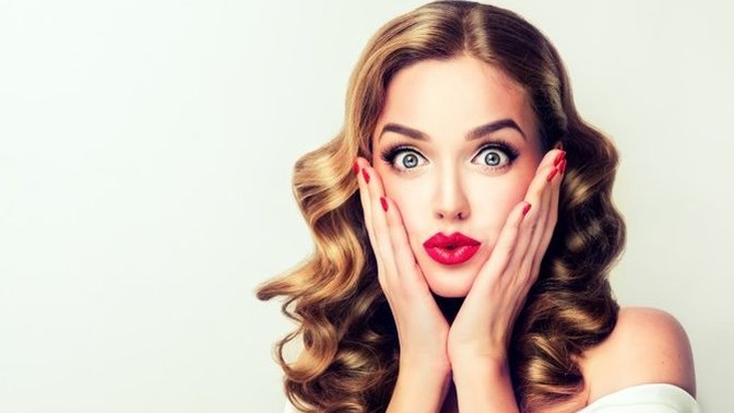 Is there a difference between BEING ATTRACTED and Finding someone attractive?