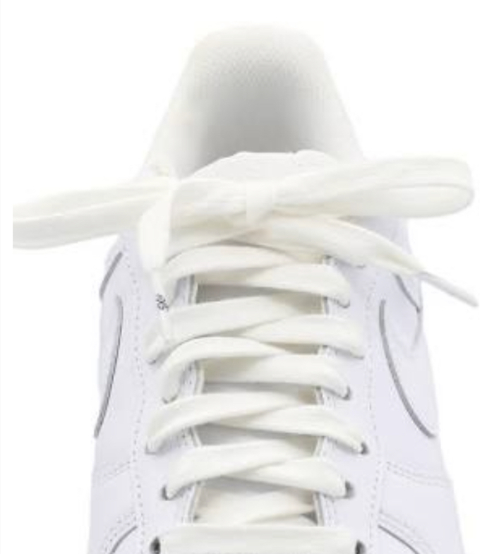 Do you prefer Flat or Oval shoelaces?