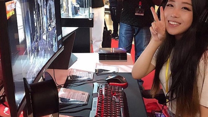 Why do male gamers treat female gamers like trash?