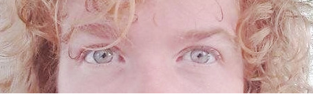 What color eyes & hair would you say this person has?