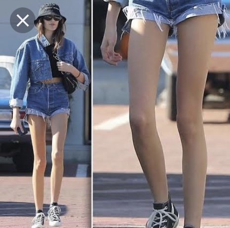 Skinny or thick legs? Which one looks hotter for you?